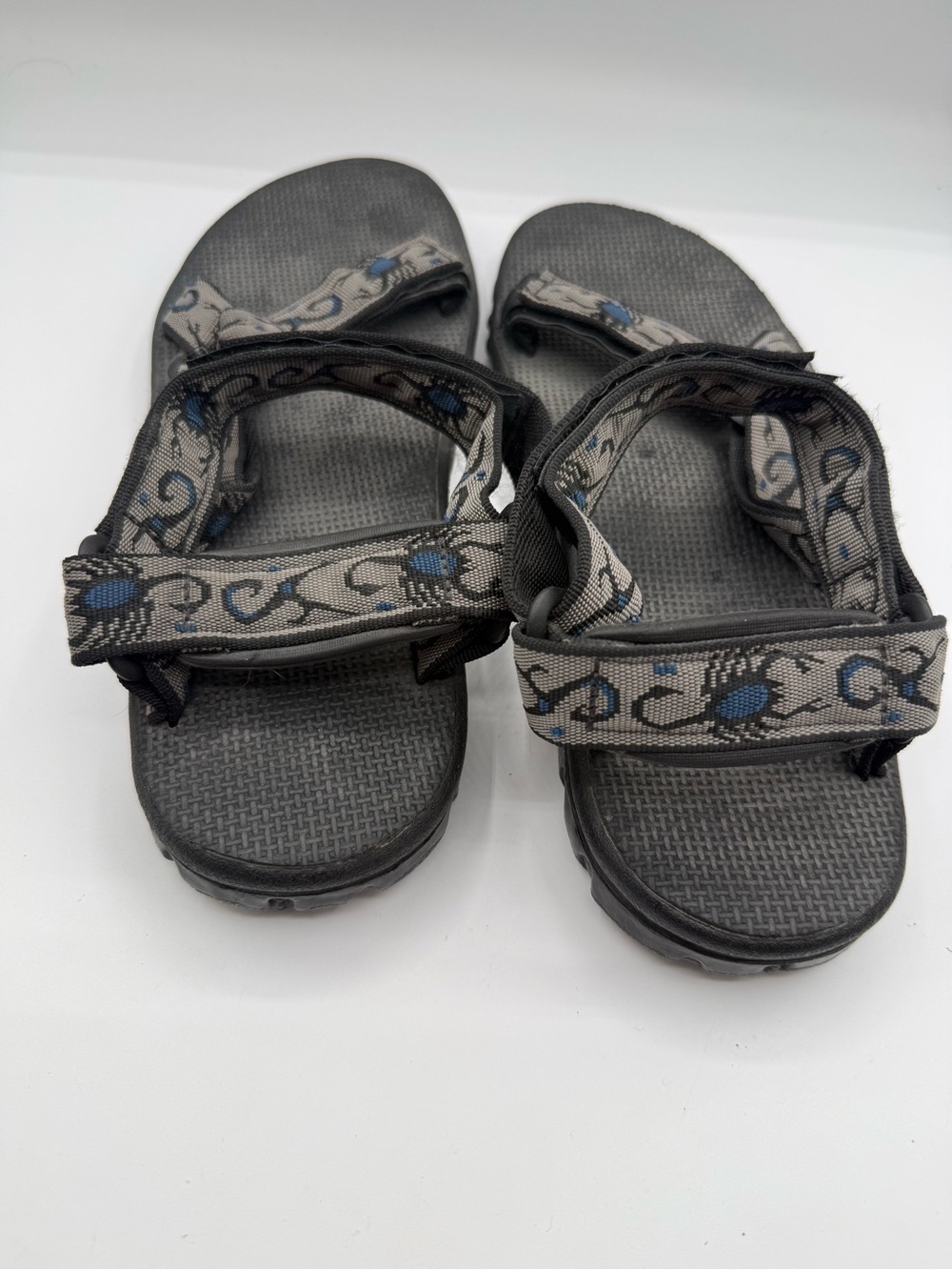 Mens teva sandals size 11 - Picture 2 of 3